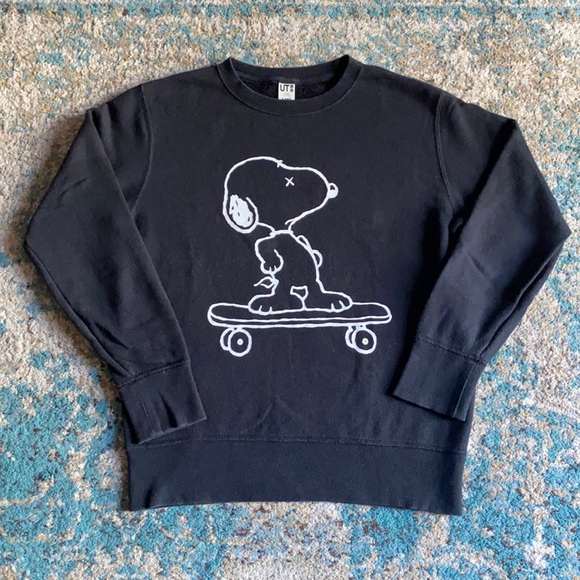 kaws peanuts sweatshirt